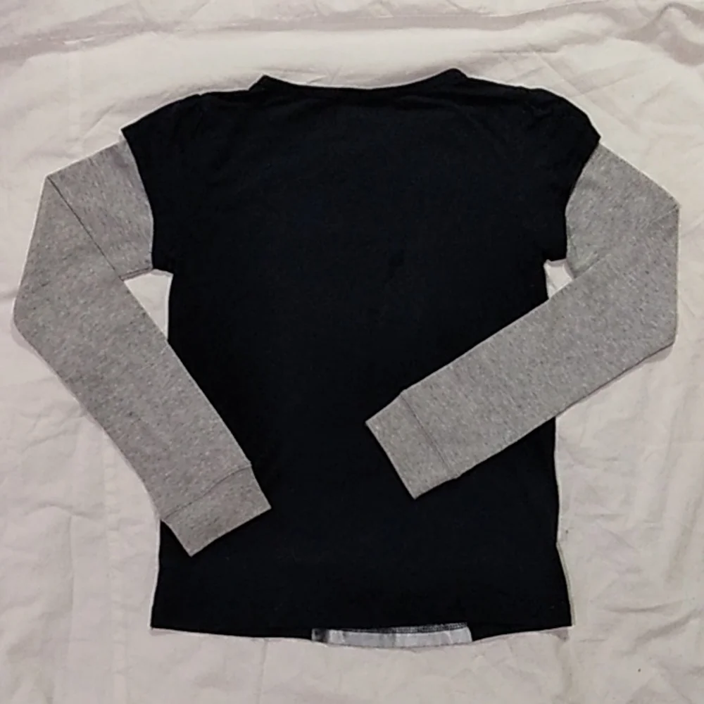 GapKids Girl's Long Sleeve Shirt.  Sequins..  Blue and Gray.